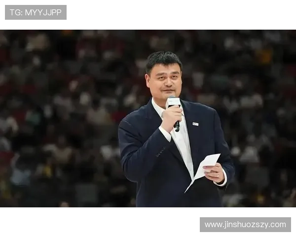 阿乐与姚明携手共创篮球传奇之路探索友谊与奋斗的力量 阿乐与姚明携手共创篮球传奇之路探索友谊与奋斗的力量